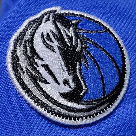 NWT DALLAS MAVERICKS 9Forty Embroidered Draft Series Snapback‎ Hat Royal Blue - Picture 2 of 9